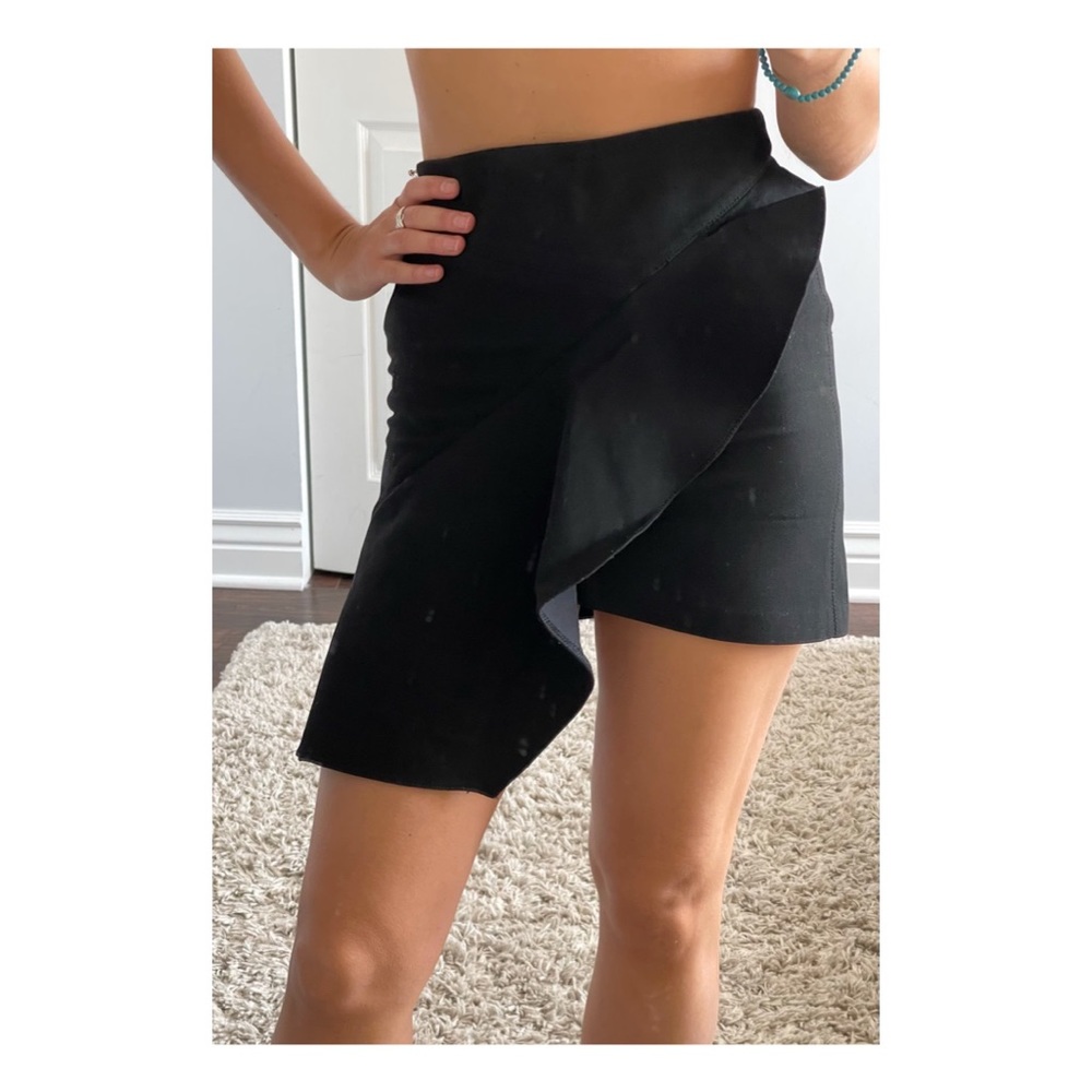 Zara Ruffle Mini Skirt